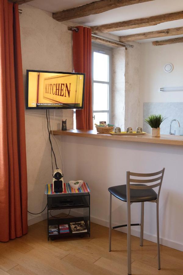 Appartement A-Mi-Chemin - Centre-Ville De Tournus Kültér fotó