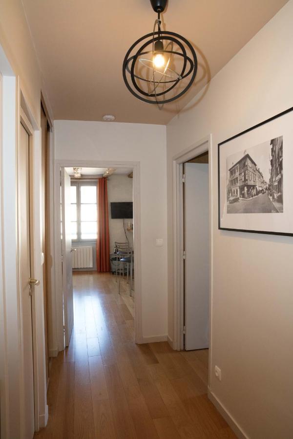 Appartement A-Mi-Chemin - Centre-Ville De Tournus Kültér fotó